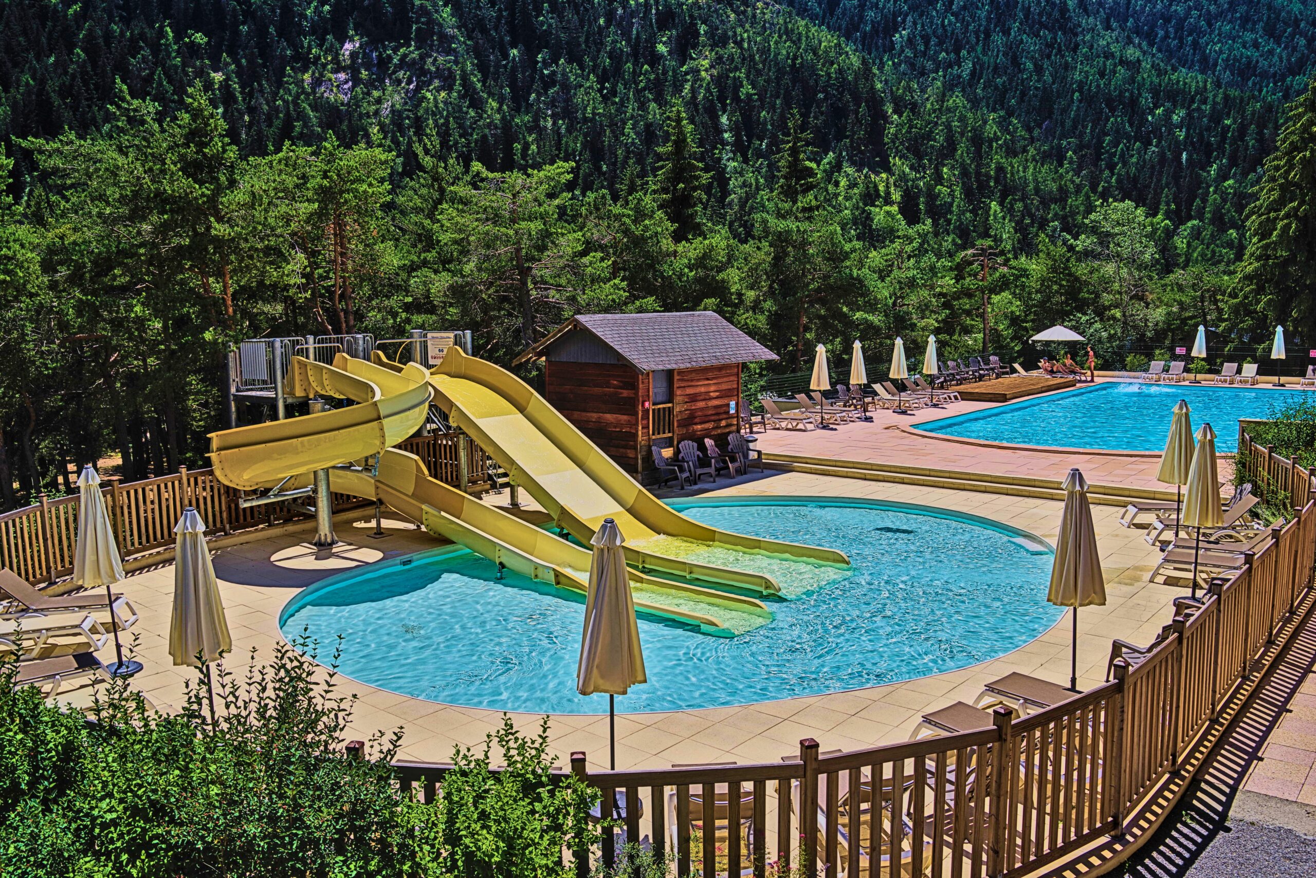 Schwimmbad-Camping-Barcelonnette